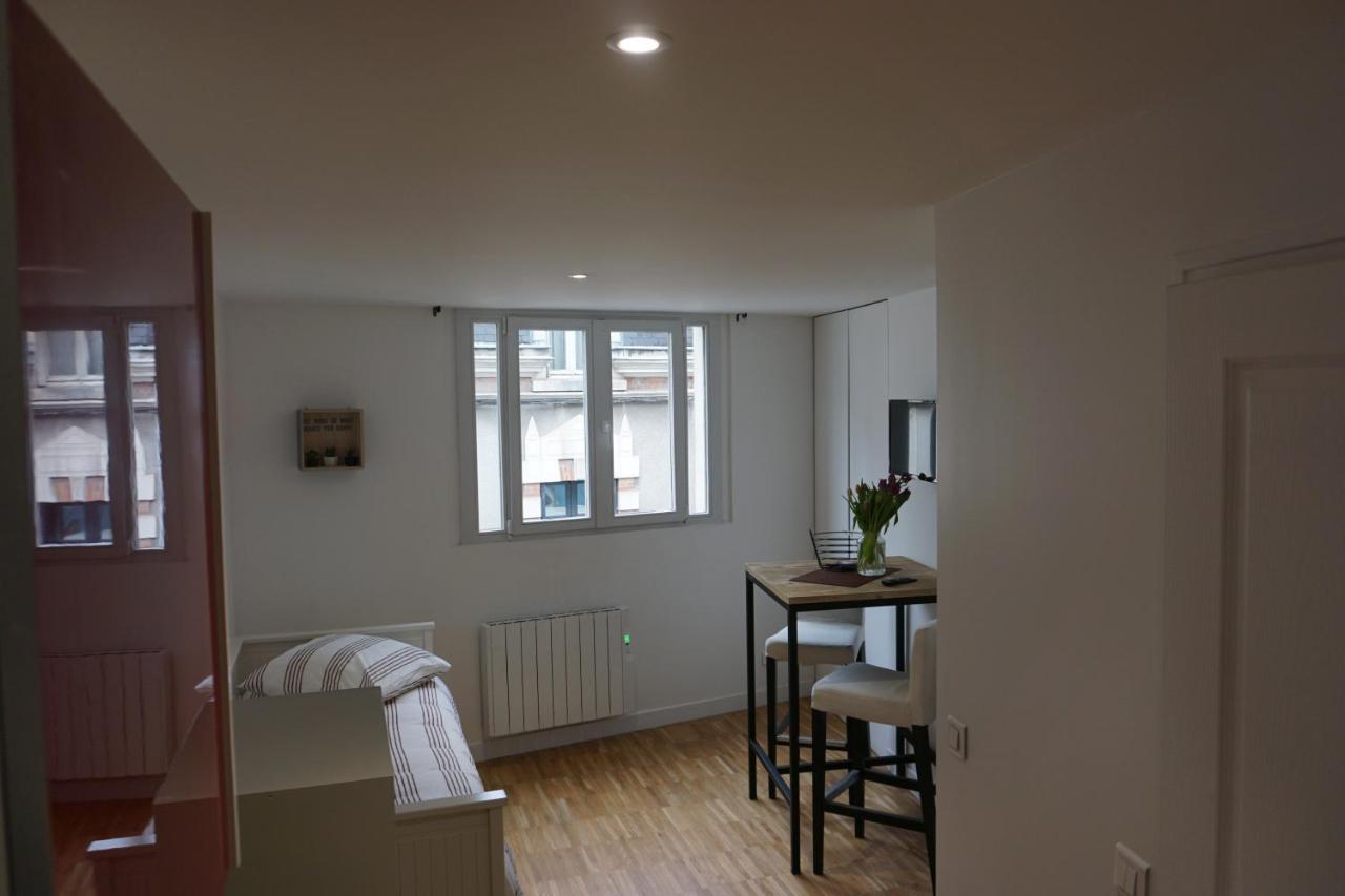 Les 3 Rois Apartment Romorantin-Lanthenay Exterior photo
